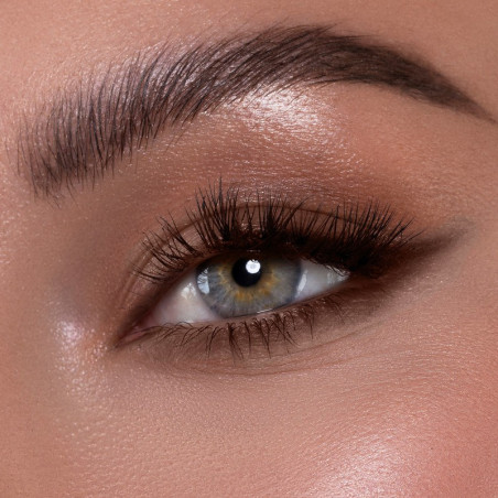 YOUNGBLOOD Gelinis akių kontūro pieštukas “Gel Eyeliner”